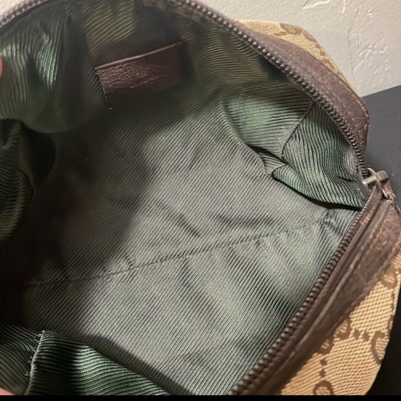 Gucci Cosmetic Case or Clutch - Picture 7 of 7